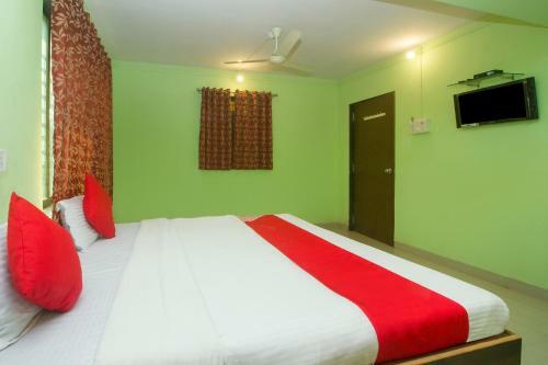 Hotel Oyo 19512 Pednekar's Home Stay