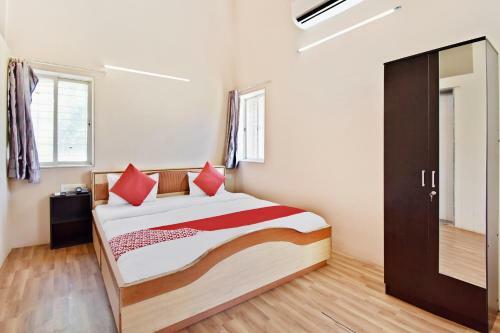 Hotel Oyo 23383 Sai Holiday Resorts