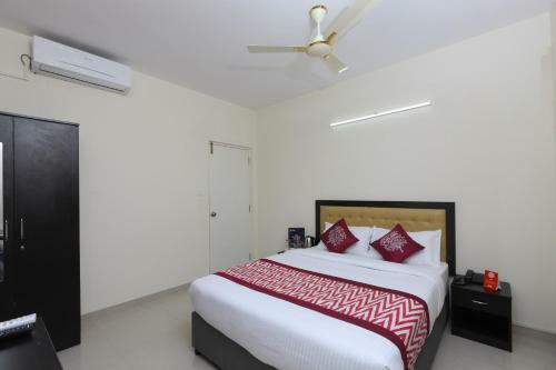 Hotel Oyo 13917 Daniel's Silver Oak Serviced Apartments