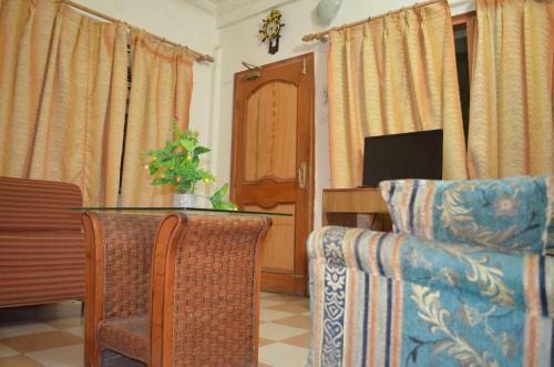 Hotel Centre Point Resorts & Club Palampur
