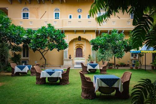 Hotel Castle Khandela