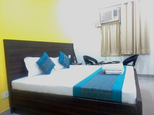 Aero Indus Hotel