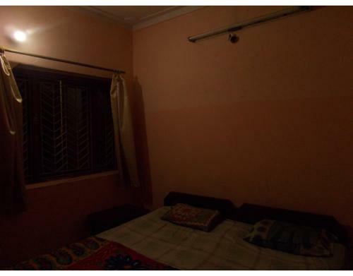 Hostal Crest Guest House