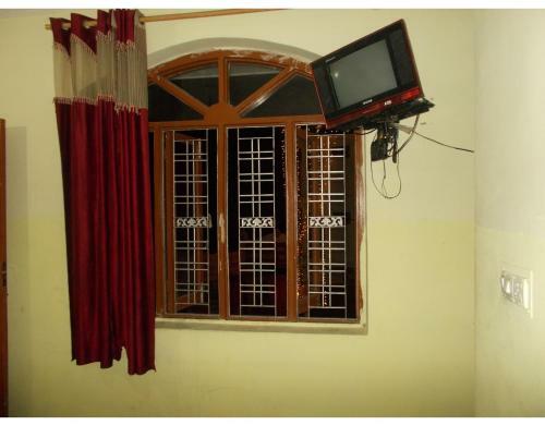 Hostal Crest Guest House