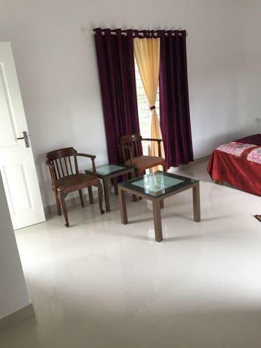 Villa Exuberance