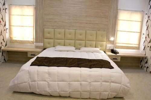 Darshan Executive Hotel