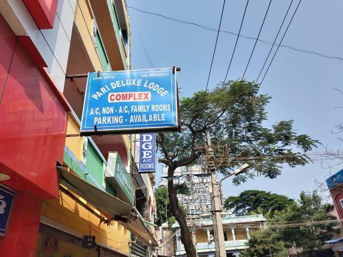 Hostal Pari Residential Lodge
