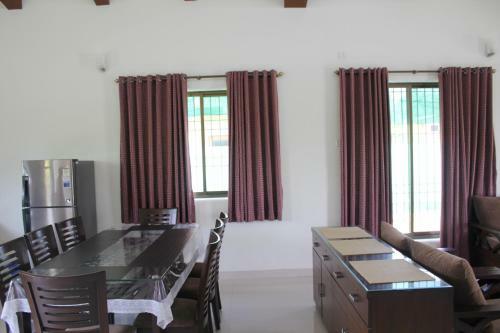 Villa Jenjon Holiday Homes - Nagaon, Alibaug
