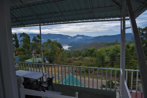 Hotel Lakezone Holiday Resort