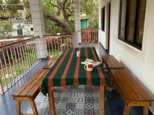 Rootsvilla Hostel