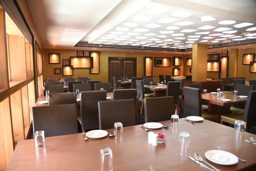 Viz Park Hotel