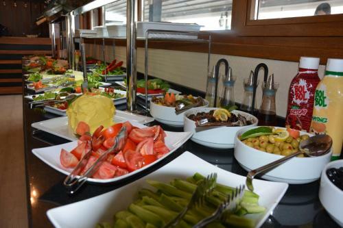 Grand Karot Hotel