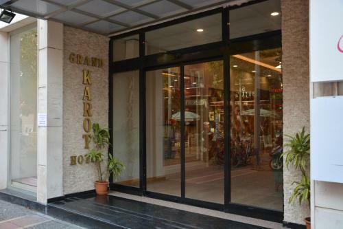 Grand Karot Hotel