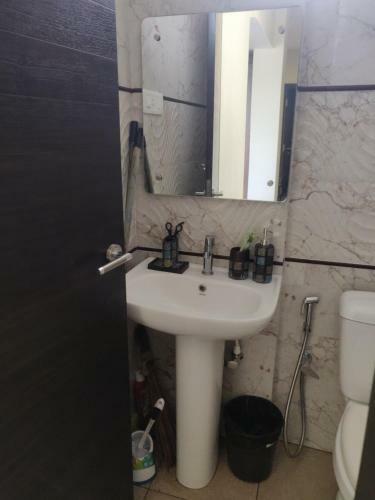Hotel Suvarna Compact