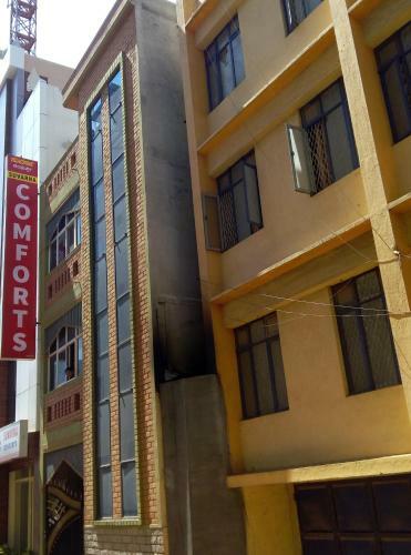 Hotel Suvarna Compact