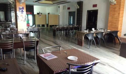 Hotel Rajhans