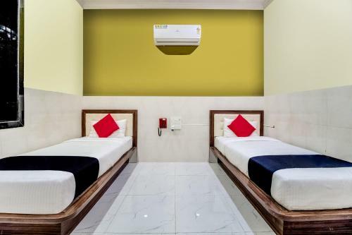 Hotel Capital O 46872 Gunwant Holidays