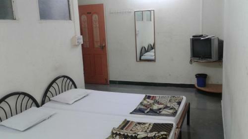 Sarang Lodging & Boarding