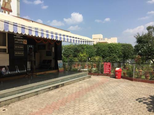Sarang Lodging & Boarding