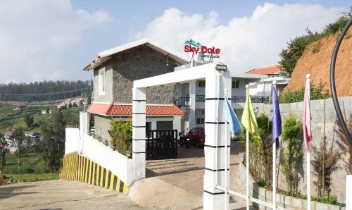 Hotel Treebo Trend Sky Dale Inn & Suites