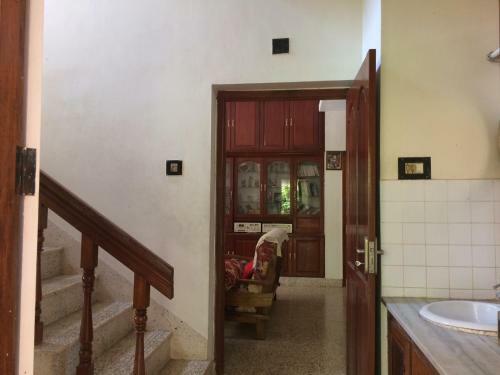 Bed & Breakfast Ideal Gateway For Married Couples, Singles And Families