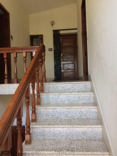 Bed & Breakfast Ideal Gateway For Married Couples, Singles And Families
