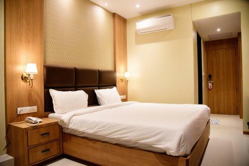 Hotel Awana