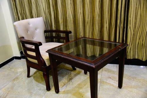 Hotel Awana