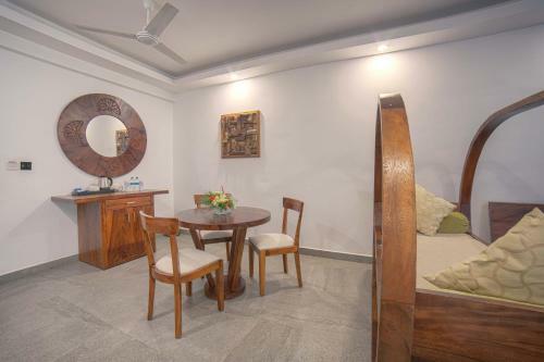 Hotel Elixir Hills Suites Resort And Spa