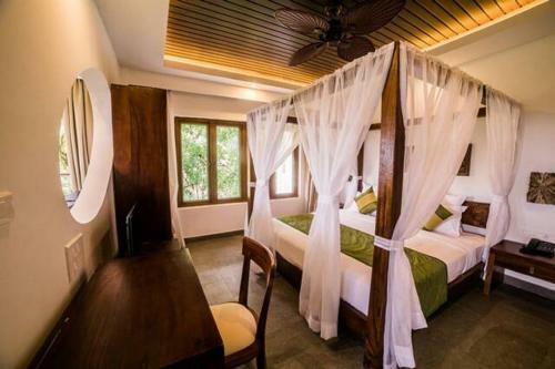 Hotel Elixir Hills Suites Resort And Spa
