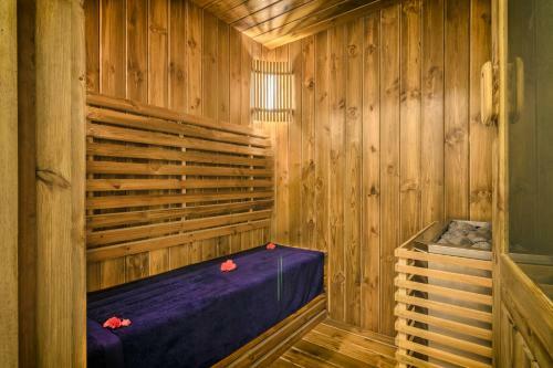 Hotel Elixir Hills Suites Resort And Spa