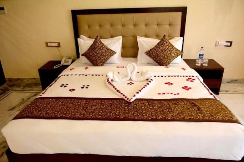 Sun Hotel And Resort