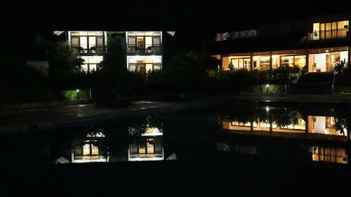 Hotel Whispering Waters