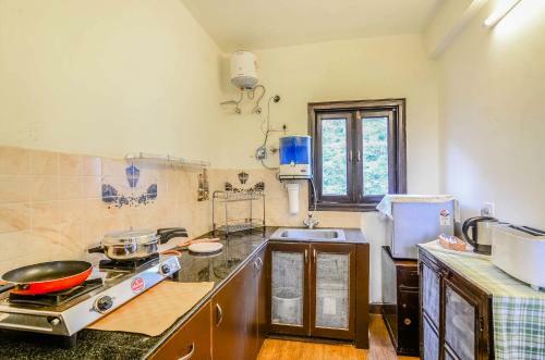 Hostie Sharanam - Mountain Villa