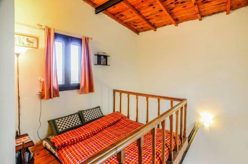Hostie Sharanam - Mountain Villa