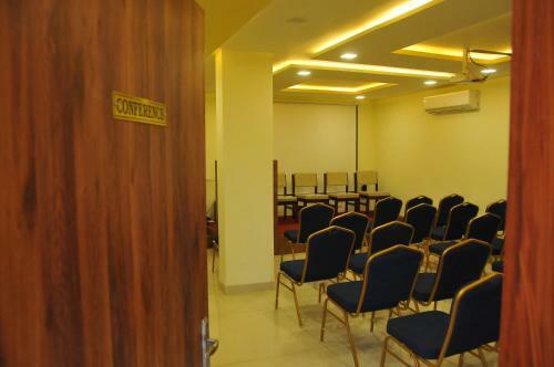 Hotel Pasupala Grand