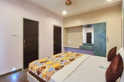 Hotel Temple Stays - Friendliness & Cleanliness Room