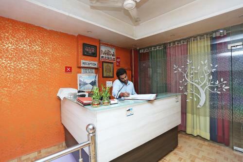 Posada Oyo 16437 Hotel Alwar Inn