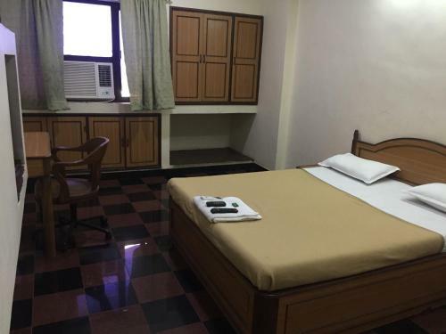 Hotel Royale Inn