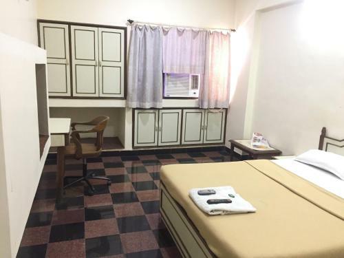 Hotel Royale Inn