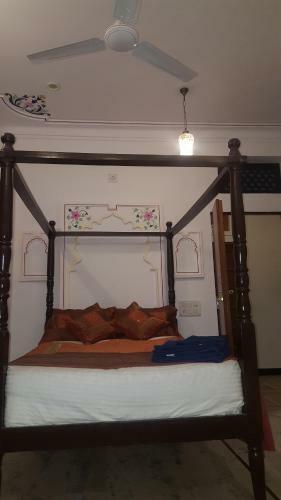 Bed & Breakfast Hari Niwas Guest House