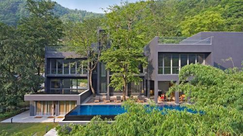 Hotel The Roseate Ganges Rishikesh
