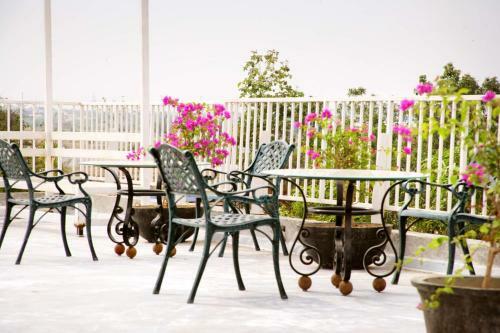 Hotel Villa Highnest - Oragadam -sriperumbudur