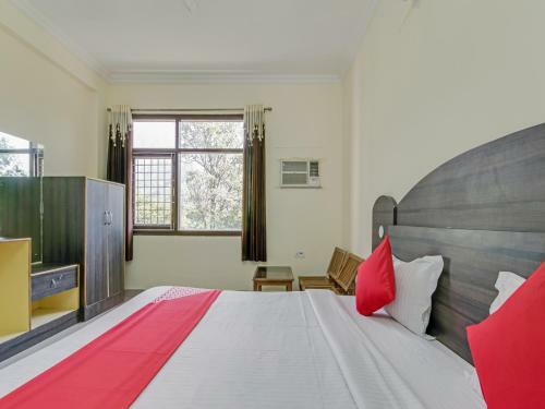Hotel Oyo 22799 Devi Mahal