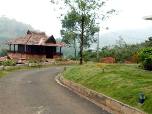 Hotel Vythiri Palace