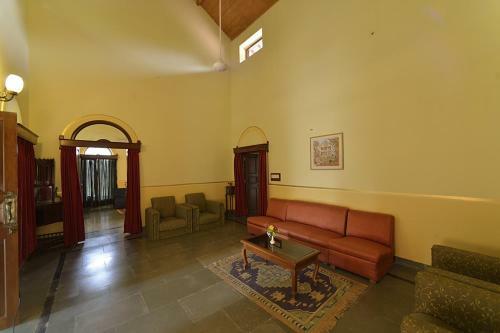 Jambughoda Palace - A Home For Nature Lovers