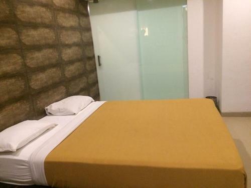 Hotel Silver Sands Beach Resort