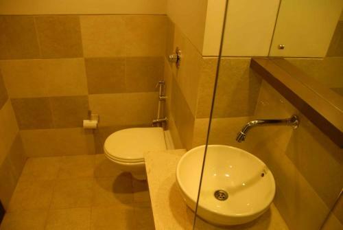 Hotel Silver Sands Beach Resort