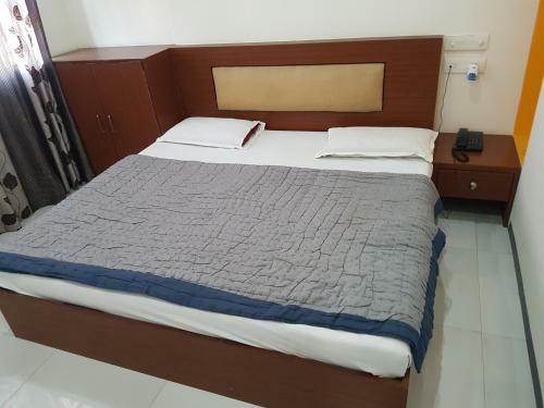 Hotel Dhruv Palace