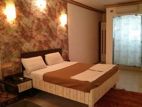 Hotel Pali Beach Resort